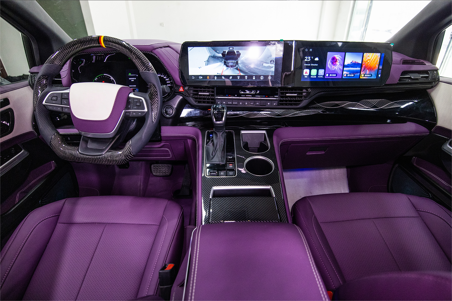 TOYOTA GRANVIA
