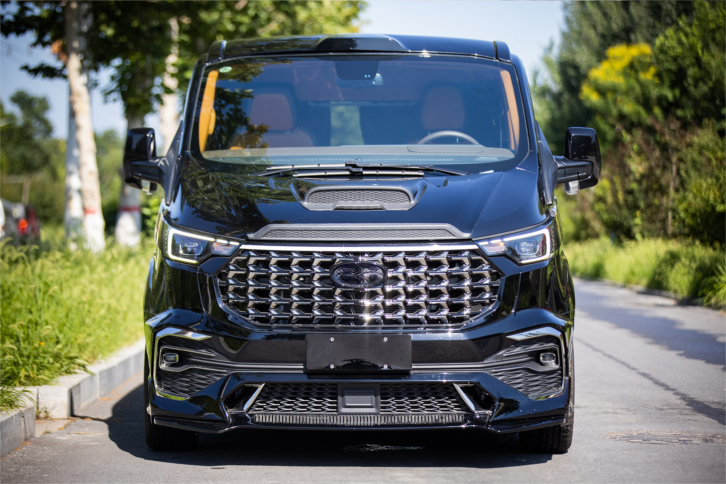 FORD TOURNEO