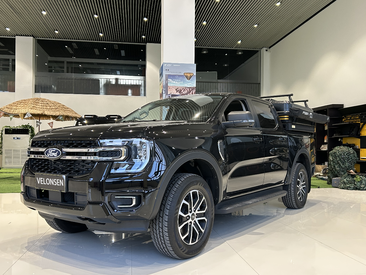 威龙森-PK1000 前锋官双层升顶旅居车