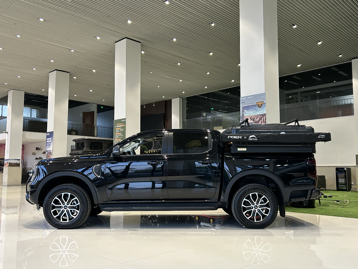 威龙森-PK1000 前锋官双层升顶旅居车