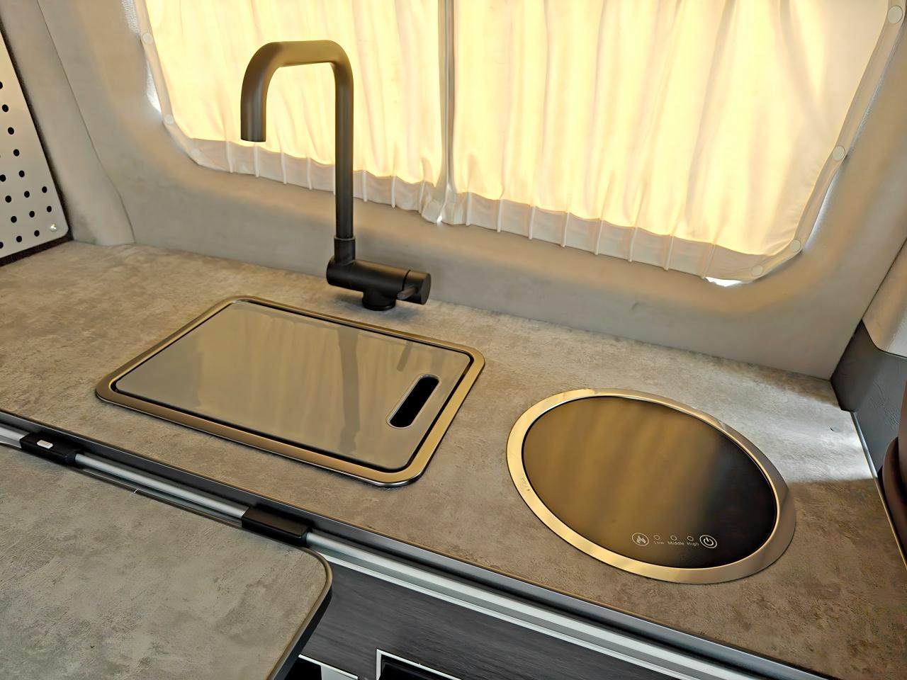 威龙森-宿营车Enjoy系列