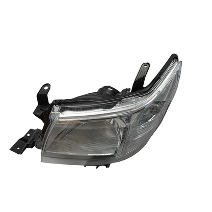 ТОЙОТА ХИЛЮКС 2012 ГОДОВ ПЕРЕДНИЙ ФАР НА БАУМПЕРЕ