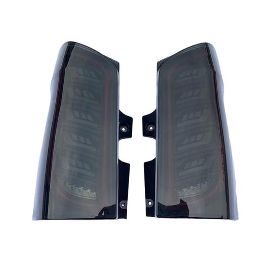 梅赛德斯 - 奔驰威霆 LED 尾灯