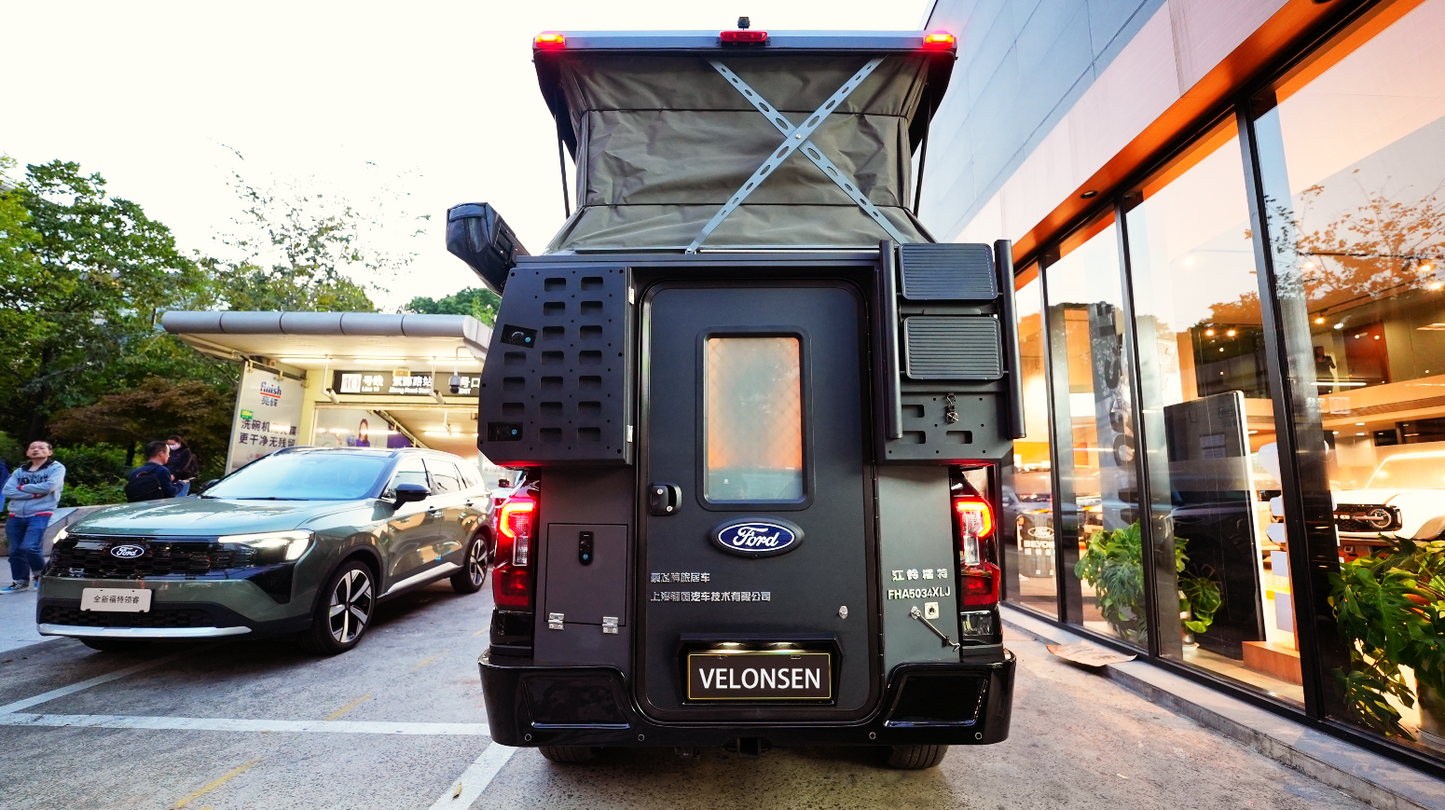 威龙森-PK1000 前锋官旅居车背驮房箱