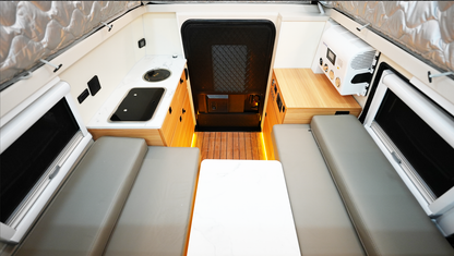 威龙森-PK1000 前锋官旅居车背驮房箱